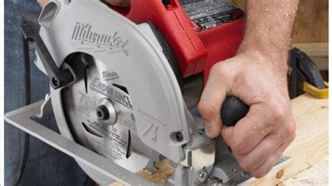 Circular Saw delivers up to 40 more power than circular saws with brushed motors while providing up to 30 more run-time as well. . Milwaukee 714 circular saw